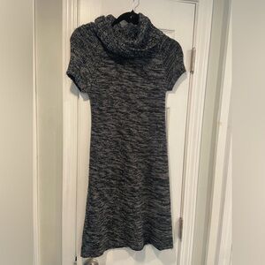 City Triangles Size S Black Gray Cowl Neck Short Sleeve Knit Pullover Mini Dress
